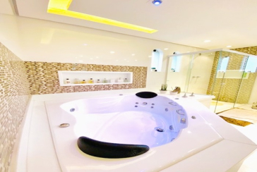 Sobrado à venda no City América na Avenida do Anastácio, com 3 dormitórios,