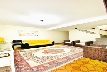 Sobrado à venda no City América na Avenida do Anastácio, com 3 dormitórios,