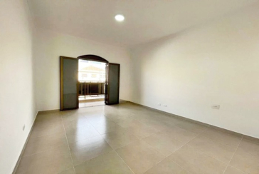 Belo Sobrado à venda no Parque São Domingos na Rua Waltrudes Correa,