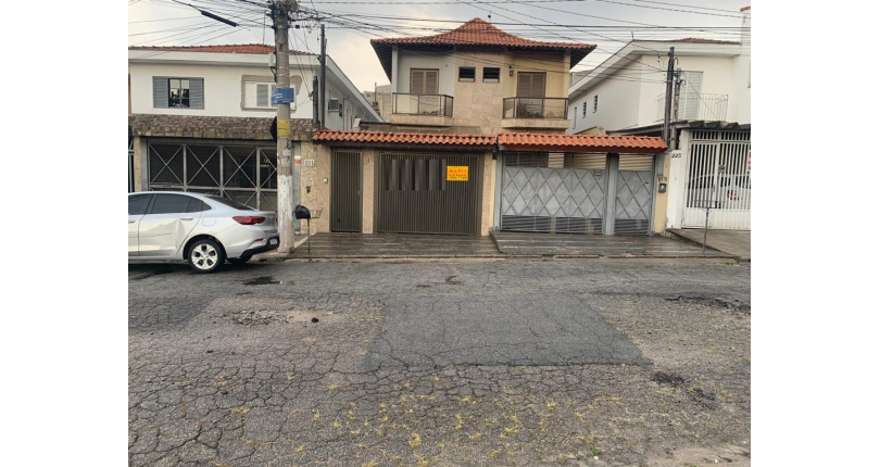 Bom Sobrado à venda no Jardim Líbano na Rua Benedito Gama Ricardo