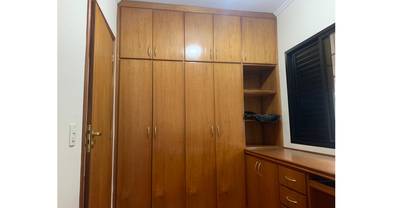 Bom Sobrado à venda no Jardim Líbano na Rua Benedito Gama Ricardo