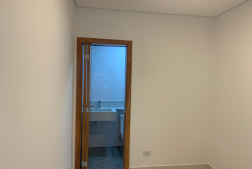 Belo Sobrado novo à venda na Vila Mangalot na Rua Evandro Danton Ferreira Gandra 63