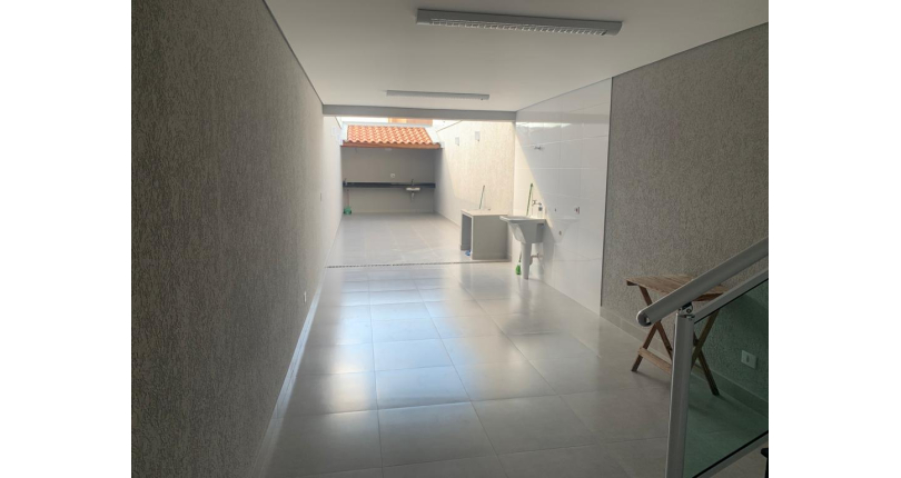 Belo Sobrado novo à venda na Vila Mangalot na Rua Evandro Danton Ferreira Gandra 67