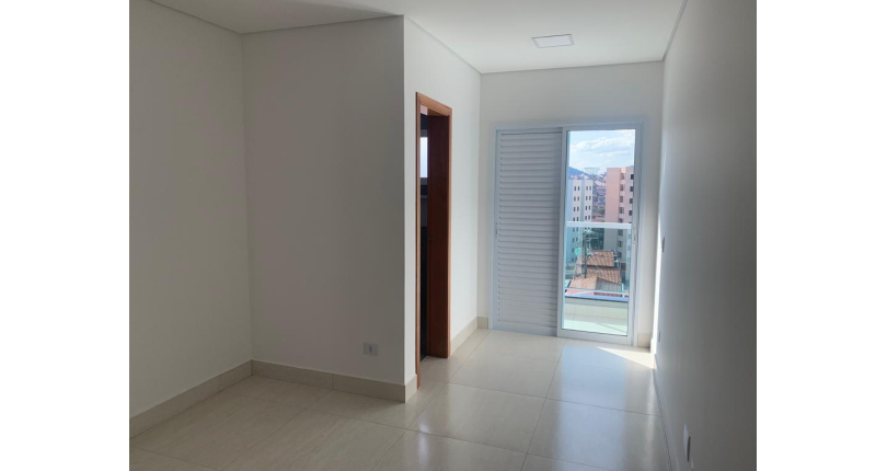 Belo Sobrado novo à venda na Vila Mangalot na Rua Evandro Danton Ferreira Gandra 67