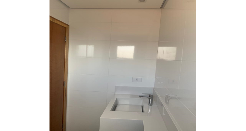 Belo Sobrado novo à venda na Vila Mangalot na Rua Evandro Danton Ferreira Gandra 65