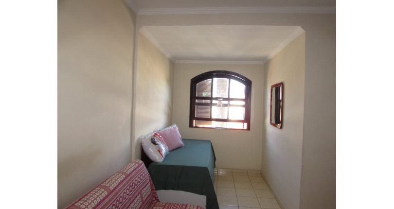 Sobrado à venda no Parque São Domingos na Rua Pedro Sernagiotti, com 3 dormitórios