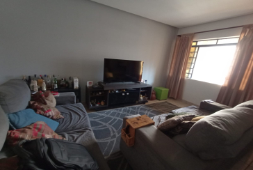 Casas para renda à venda no Jardim Santo Elias na Rua Otávio Gonçalves Martins