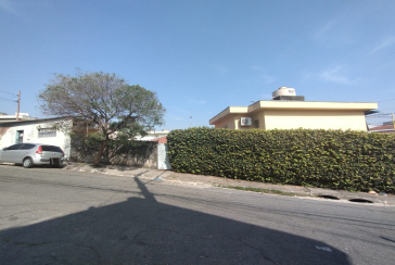 Casas para renda à venda no Jardim Santo Elias na Rua Otávio Gonçalves Martins