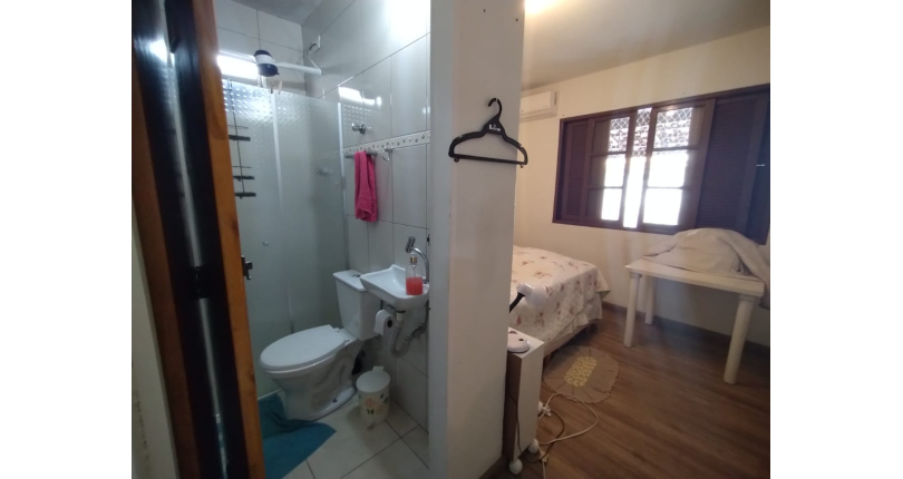 Casa Térrea à venda no Jardim Santo Elias na Rua Domingos Sérgio dos Anjos,