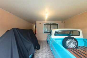 Sobrado à venda no Jardim Marisa na Rua Avelino Ginjo,