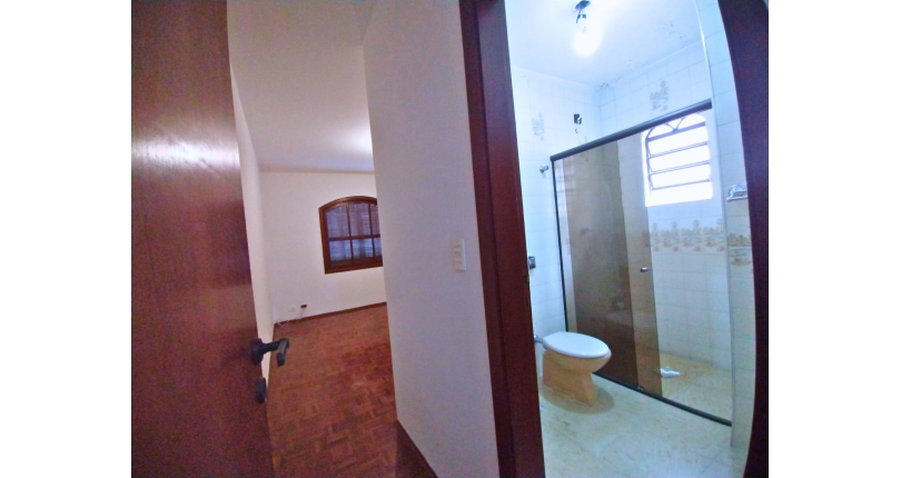 Sobrado à venda no Jardim Marisa na Rua Avelino Ginjo,