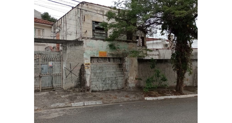 Terreno à venda no Parque São Domingos na Rua José Cândido Freire,