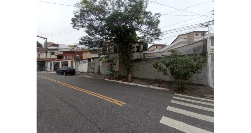 Terreno à venda no Parque São Domingos na Rua José Cândido Freire,