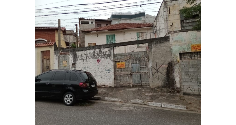 Terreno à venda no Parque São Domingos na Rua José Cândido Freire,
