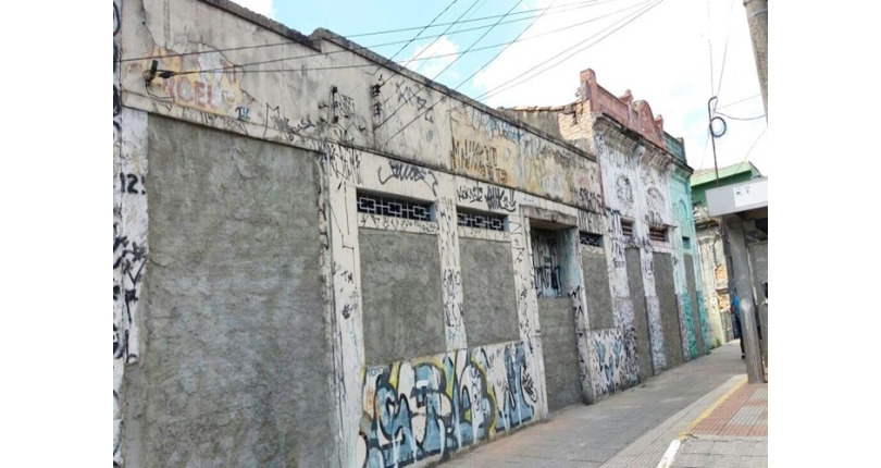 Terreno à venda na Água Branca na Rua Guaicurus,