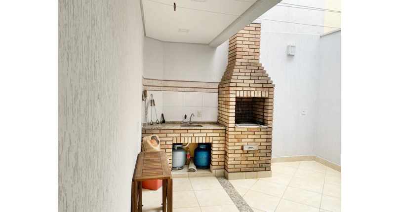 LINDO Sobrado à venda na Vila Bonilha na Rua Luís Afonso, com 3 dormitórios