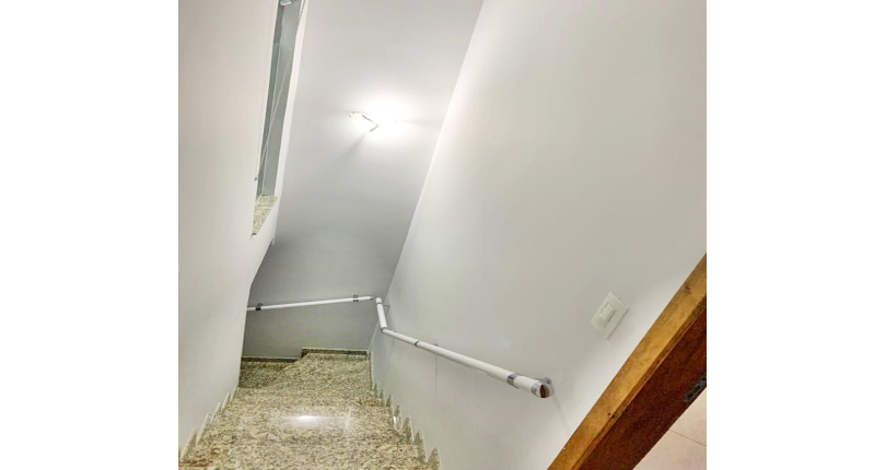 LINDO Sobrado à venda na Vila Bonilha na Rua Luís Afonso, com 3 dormitórios