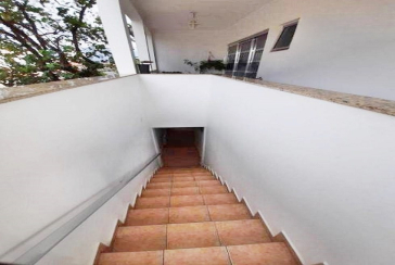 Belo Sobrado à venda na Vila Pereira Barreto na Rua Luís de Andrade,