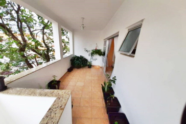 Belo Sobrado à venda na Vila Pereira Barreto na Rua Luís de Andrade,