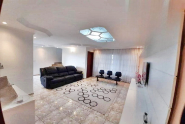 Belo Sobrado à venda na Vila Pereira Barreto na Rua Luís de Andrade,