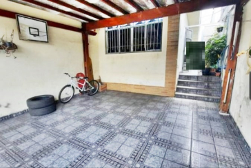 Casa à venda no Jardim Mangalot na Rua Manoel Martins da Rocha,