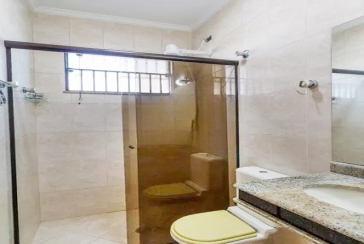 Lindo Sobrado à venda na Vila Pereira Barreto na Rua Celso Vieira,