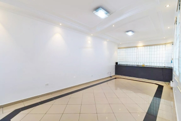 Lindo Sobrado à venda na Vila Pereira Barreto na Rua Celso Vieira,