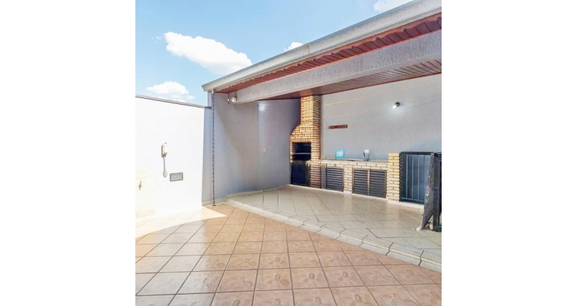 Lindo Sobrado à venda na Vila Pereira Barreto na Rua Celso Vieira,