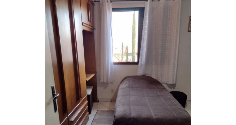 Sobrado à venda no Conjunto Residencial Vista Verde na Rua Desembargador Joaquim Bandeira de Melo 657