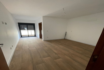 Lindo Sobrado novo à venda no Jardim Regina na Rua Francisco Ursaia, 51A