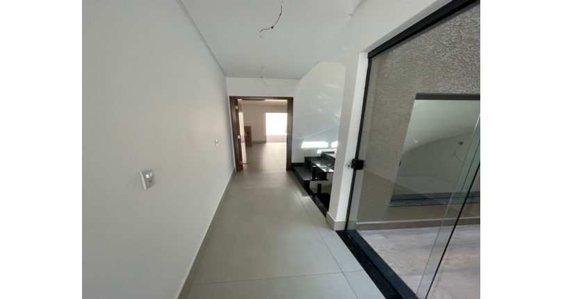 Lindo Sobrado novo à venda no Jardim Regina na Rua Francisco Ursaia, 51A