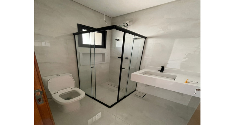 Lindo Sobrado novo à venda no Jardim Regina na Rua Francisco Ursaia, 51A