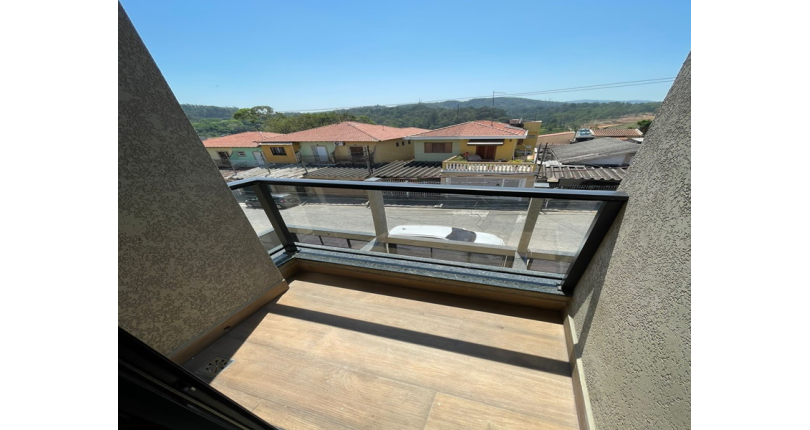 Lindo Sobrado novo à venda no Jardim Regina na Rua Francisco Ursaia, 51A