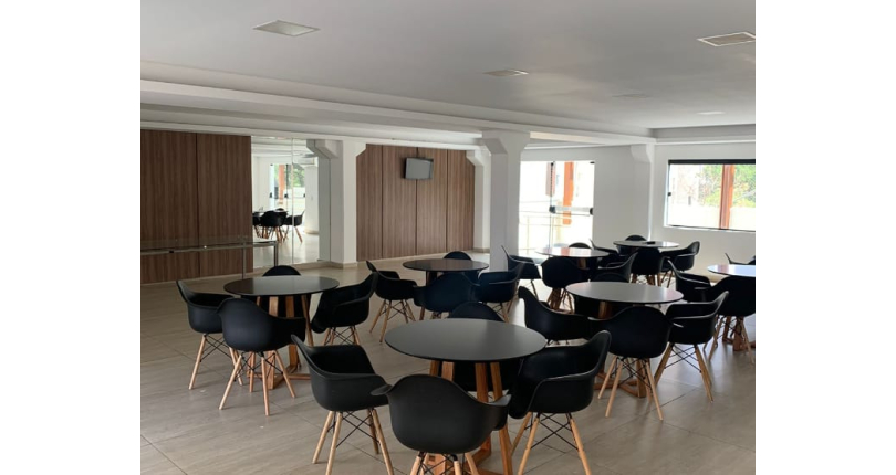 Belo Apartamento à venda no Jardim Iris na Avenida Aparecida do Rio Negro 538, no Condomínio Edifício Spazio Alto do Mirante