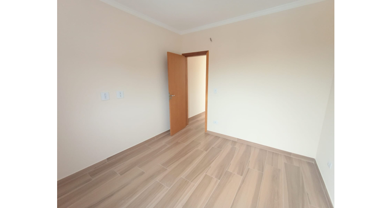  Sobrado novo à venda no Jardim Marisa na Rua Avelino Ginjo 204, 