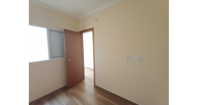  Sobrado novo à venda no Jardim Marisa na Rua Avelino Ginjo 204, 