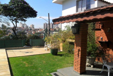  Sobrado à venda na Vila Pereira Cerca na Rua Visconde Cavalcanti com 4 dormitórios