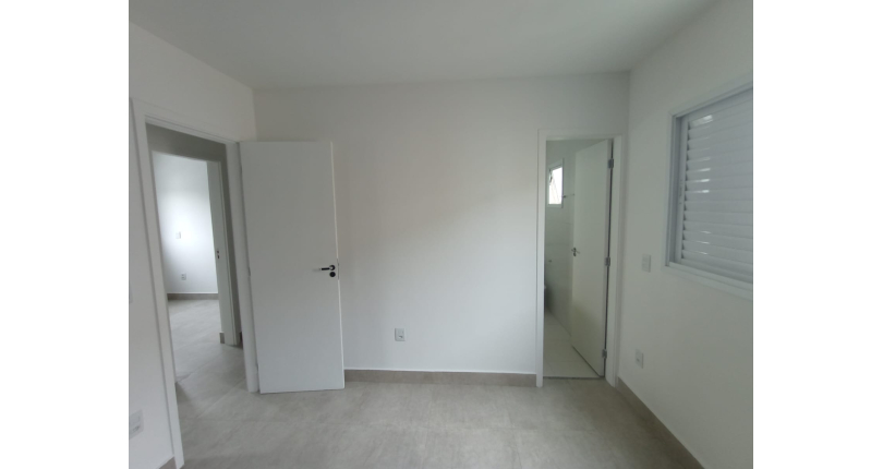 LINDO Sobrado à venda na Vila Mangalot na Rua Jose Ataliba Ortiz 834, no Condomínio Boulevard Park