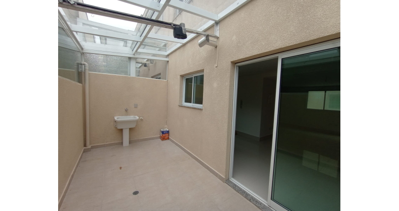 LINDO Sobrado à venda na Vila Mangalot na Rua Jose Ataliba Ortiz 834, no Condomínio Boulevard Park