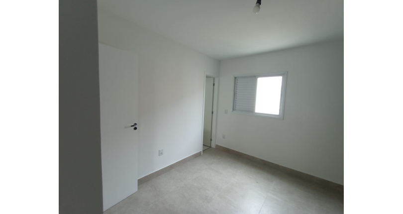 LINDO Sobrado à venda na Vila Mangalot na Rua Jose Ataliba Ortiz 834, no Condomínio Boulevard Park