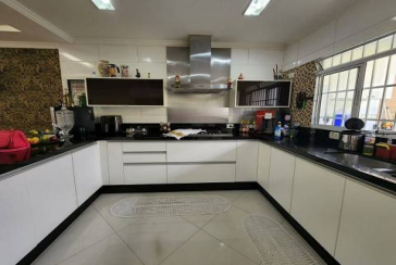 LINDO Sobrado á venda no Parque São Domingos na Rua Paulo Felipetti