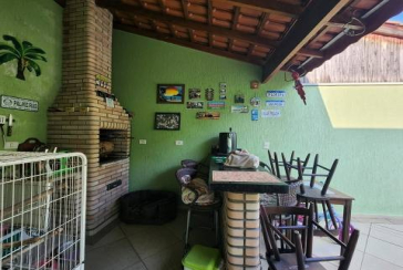 LINDO Sobrado á venda no Parque São Domingos na Rua Paulo Felipetti