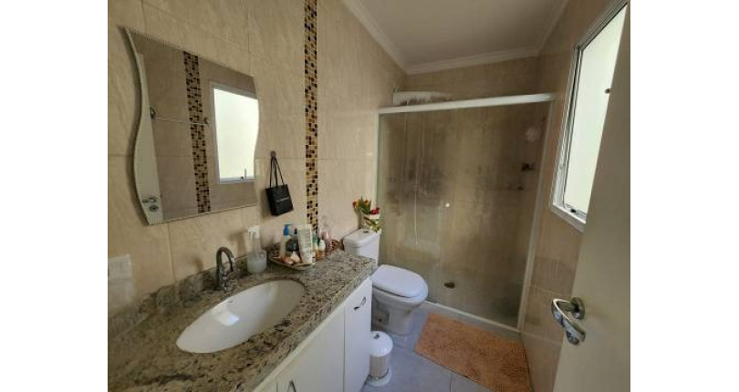 LINDO Sobrado á venda no Parque São Domingos na Rua Paulo Felipetti