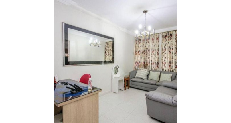 LINDO Sobrado à venda no Parque Maria Domitila na Rua Monsenhor Castro Nery com 4 dormitórios