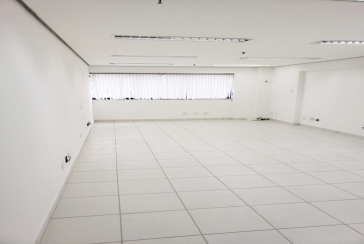 Ótima Sala Comercial à venda na Lapa na Rua Antônio Raposo,