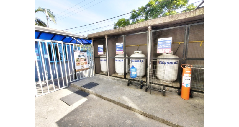 Apartamento à venda Avenida Cônego José Salomon, 714, Vila Portugal - Imóveis à Venda