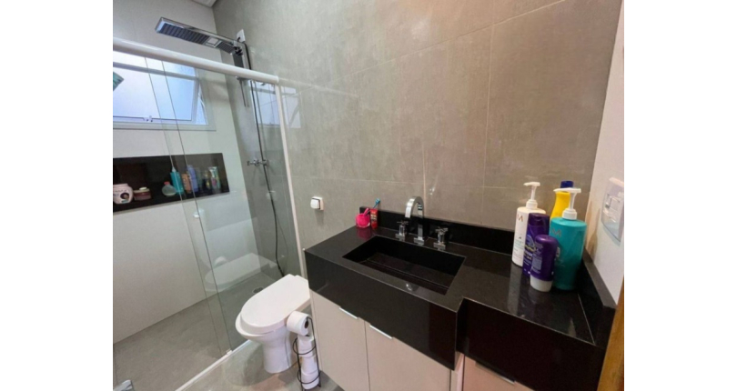 Sobrado à venda no Parque São Domingos na Rua Antonio Carlos Pereira,