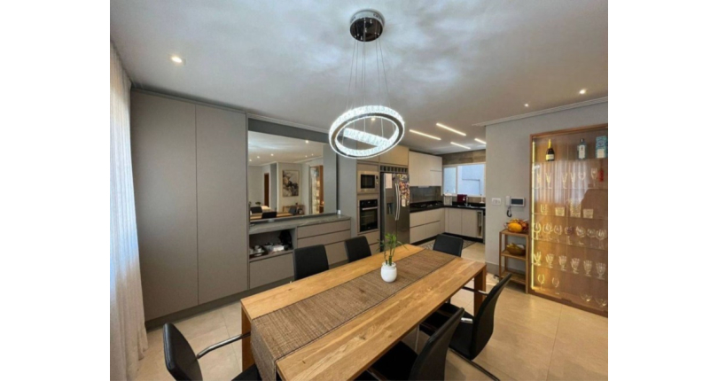 Sobrado à venda no Parque São Domingos na Rua Antonio Carlos Pereira,