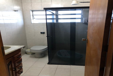 Sobrado á venda no Jardim Santo Elias na Rua Benedito da Fonseca Rondon