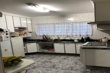 Sobrado á venda no Jardim Santo Elias na Rua Benedito da Fonseca Rondon